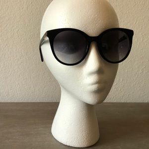 Kate Spade Akayla Black Sunglasses ♠️